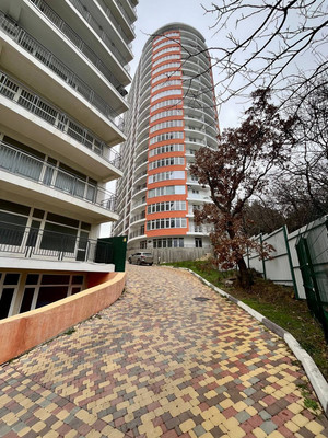 Продам однокомнатную (1-комн.) квартиру, Виноградная ул, 101с1, Ливадия пгт