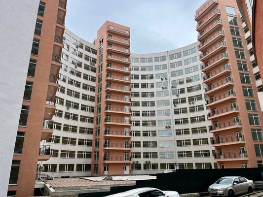 Продам однокомнатную (1-комн.) квартиру, Виноградная ул, 101с1, Ливадия пгт