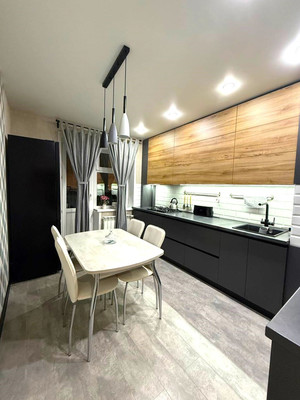 Продам многокомнатную квартиру, Ноксинский Спуск ул, 33, Казань г