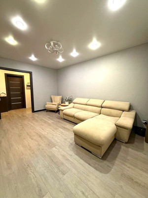 Продам многокомнатную квартиру, Ноксинский Спуск ул, 33, Казань г