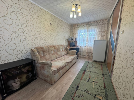 Продам двухкомнатную (2-комн.) квартиру, Комсомольская ул, 38, Комсомольск-на-Амуре г