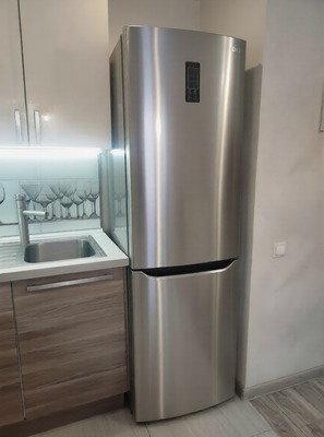 Продам трехкомнатную (3-комн.) квартиру, Батуринская ул, 159/78, Ростов-на-Дону г