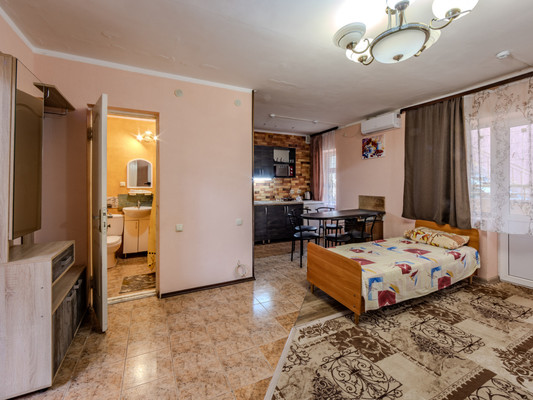 Продам гостиницу 380 м2, Морская 4 ул, Саки г