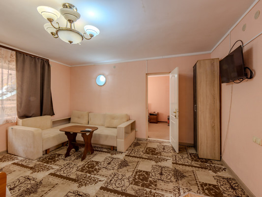 Продам гостиницу 380 м2, Морская 4 ул, Саки г