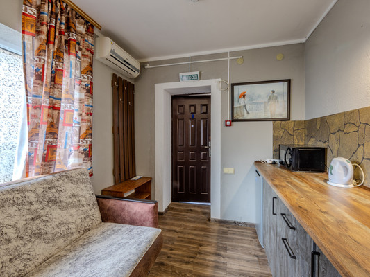 Продам гостиницу 380 м2, Морская 4 ул, Саки г