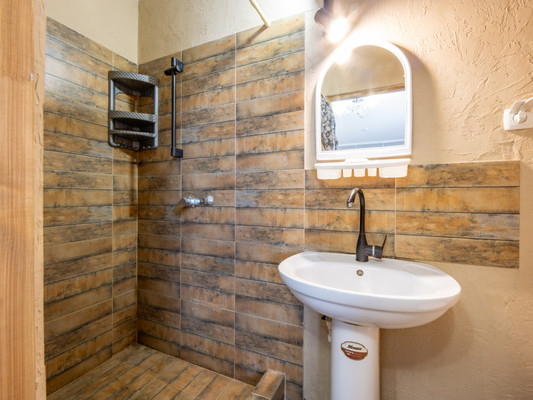 Продам гостиницу 380 м2, Морская 4 ул, Саки г