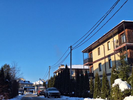 Продам двухкомнатную (2-комн.) квартиру, Тенистая ул, 11к1, Юкки д