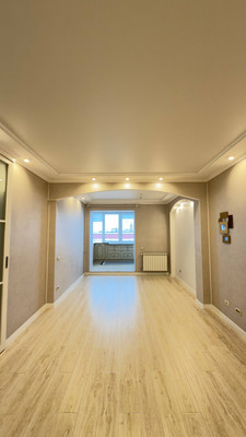 Продам трехкомнатную (3-комн.) квартиру, Карла Маркса ул, 191, Сыктывкар г