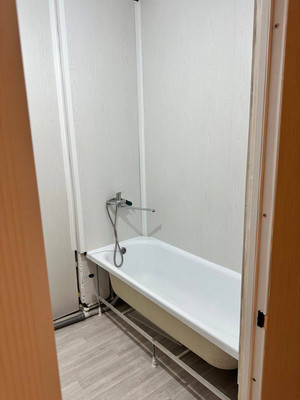 Сдам двухкомнатную (2-комн.) квартиру, Бородинская ул, 156к2, Краснодар г