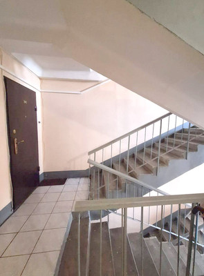 Продам двухкомнатную (2-комн.) квартиру, Ямашева пр-кт, 1019, Казань г