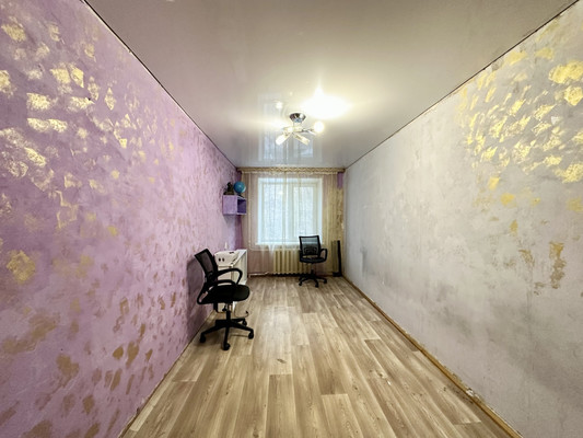 Продам трехкомнатную (3-комн.) квартиру, Каширская ул, 8к1, Ростов-на-Дону г