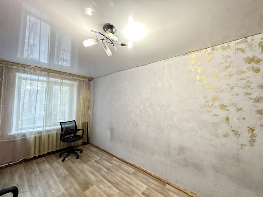 Продам трехкомнатную (3-комн.) квартиру, Каширская ул, 8к1, Ростов-на-Дону г