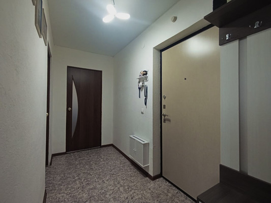 Продам двухкомнатную (2-комн.) квартиру, Порфирьева ул, 6, Ишим г