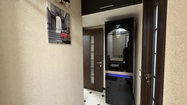 Продам двухкомнатную (2-комн.) квартиру, Дмитровское ш, 31, Москва г