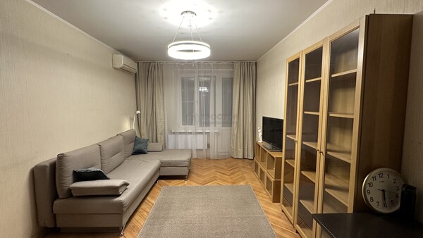 Продам двухкомнатную (2-комн.) квартиру, Дмитровское ш, 31, Москва г