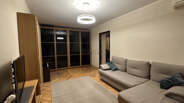 Продам двухкомнатную (2-комн.) квартиру, Дмитровское ш, 31, Москва г