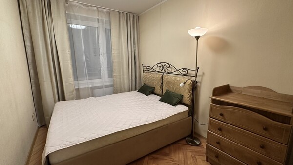 Продам двухкомнатную (2-комн.) квартиру, Дмитровское ш, 31, Москва г