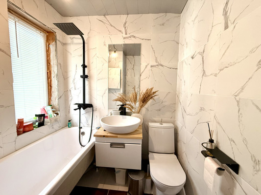 Продам дом, квартал Дмитровский тер, 0 км от города