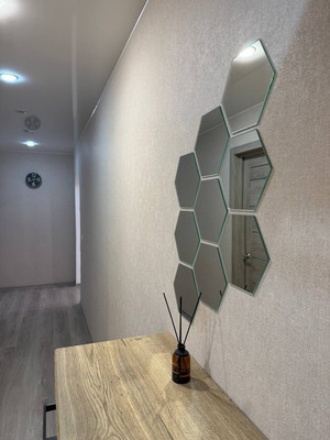 Продам трехкомнатную (3-комн.) квартиру, Большая Московская ул, 59, Великий Новгород г