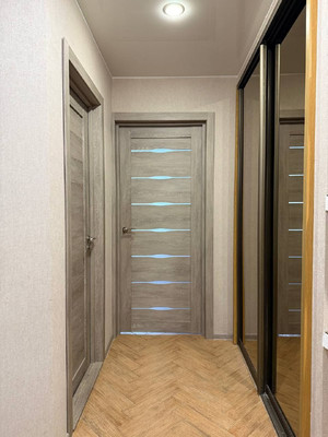 Продам трехкомнатную (3-комн.) квартиру, Большая Московская ул, 59, Великий Новгород г