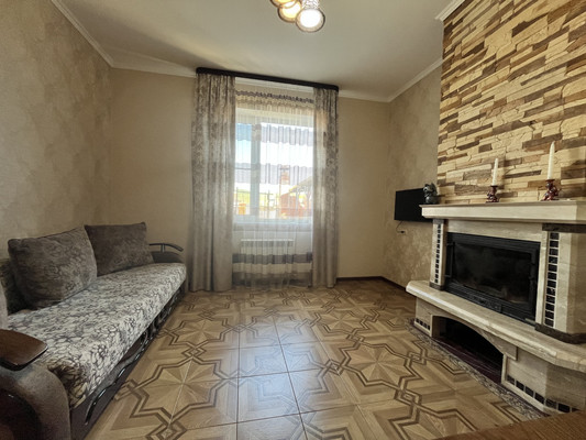 Продам коттедж, 9 Января ул, 136, Апшеронск г, 0 км от города