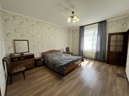 Продам коттедж, 9 Января ул, 136, Апшеронск г, 0 км от города