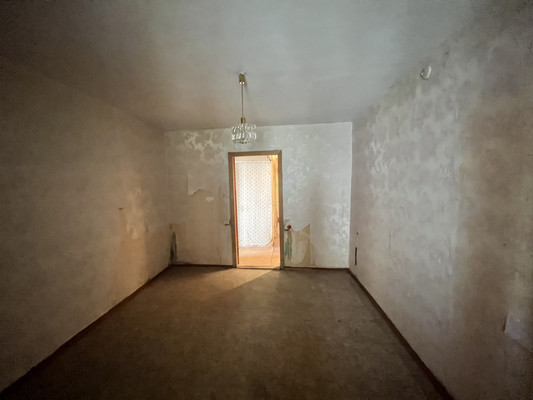 Продам трехкомнатную (3-комн.) квартиру, Пискунова ул, 33, Нижний Новгород г