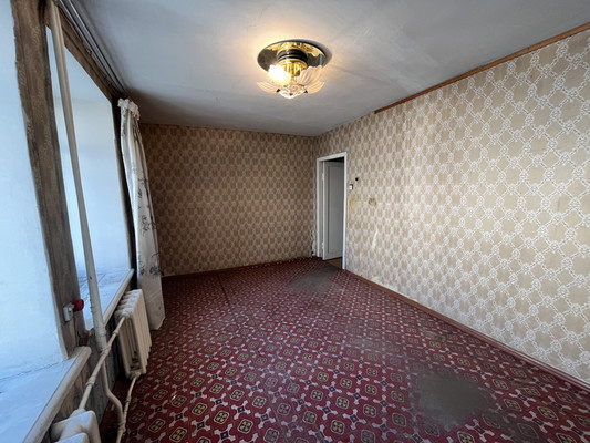 Продам трехкомнатную (3-комн.) квартиру, Пискунова ул, 33, Нижний Новгород г