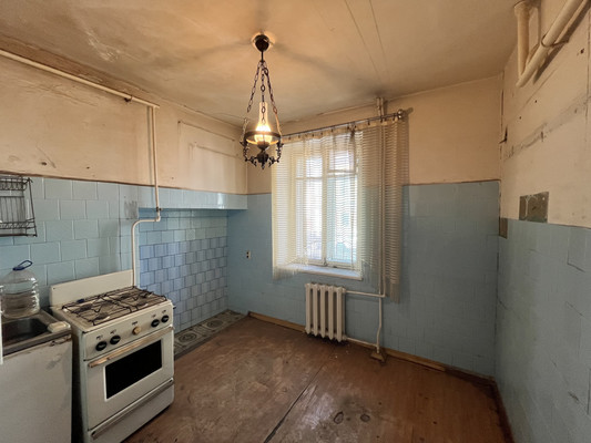 Продам трехкомнатную (3-комн.) квартиру, Пискунова ул, 33, Нижний Новгород г