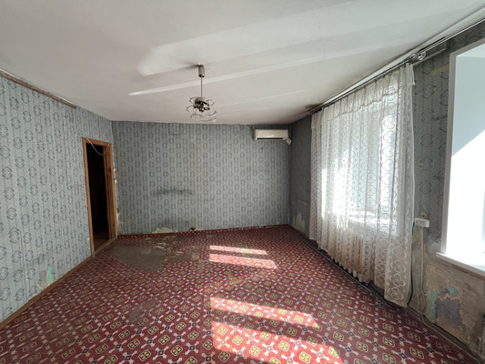 Продам трехкомнатную (3-комн.) квартиру, Пискунова ул, 33, Нижний Новгород г