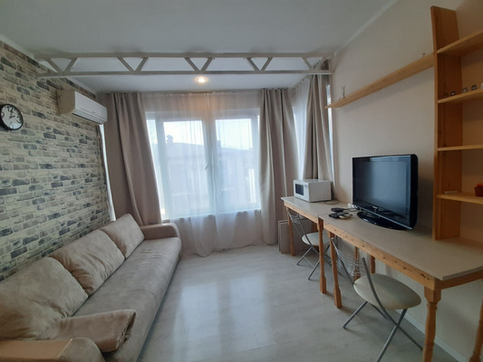 Продам однокомнатную (1-комн.) квартиру, Молодогвардейская (Хостинский р-н) ул, 2/77, Сочи г