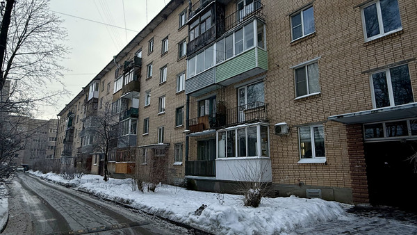 Продам двухкомнатную (2-комн.) квартиру, Алексея Толстого б-р, 3, Пушкин г