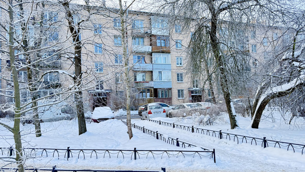 Продам двухкомнатную (2-комн.) квартиру, Алексея Толстого б-р, 3, Пушкин г