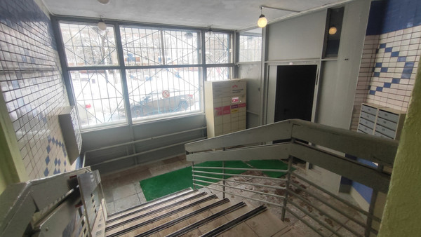 Продам трехкомнатную (3-комн.) квартиру, Джанкойская ул, 3В, Москва г