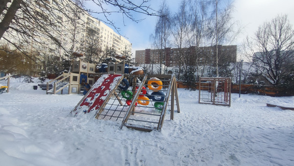 Продам трехкомнатную (3-комн.) квартиру, Джанкойская ул, 3В, Москва г