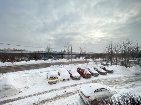 Продам многокомнатную квартиру, Адмирала Руднева ул, 8, Москва г