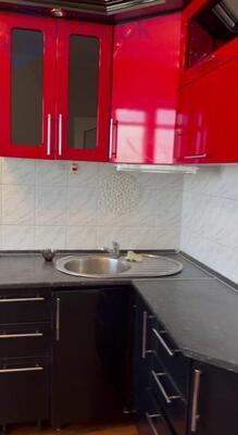 Сдам двухкомнатную (2-комн.) квартиру, 26 Бакинских Комиссаров ул, 26, Красноярск г