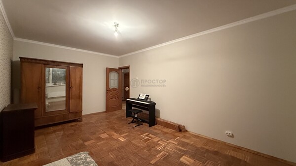 Продам двухкомнатную (2-комн.) квартиру, Таллинская ул, 2, Москва г