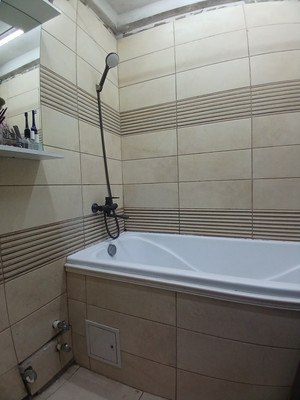 Продам двухкомнатную (2-комн.) квартиру, Калараша ул, 33, Туапсе г