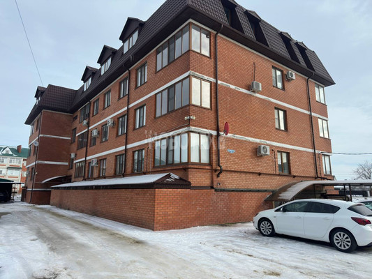 Продам двухкомнатную (2-комн.) квартиру, Набережная ул, 1к6, Каневская ст-ца