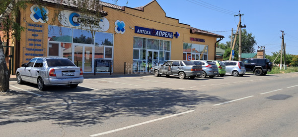 Продам двухкомнатную (2-комн.) квартиру, Набережная ул, 1к6, Каневская ст-ца