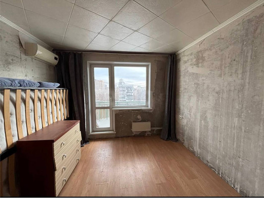 Продам однокомнатную (1-комн.) квартиру, Миклухо-Маклая ул, 27к1, Москва г