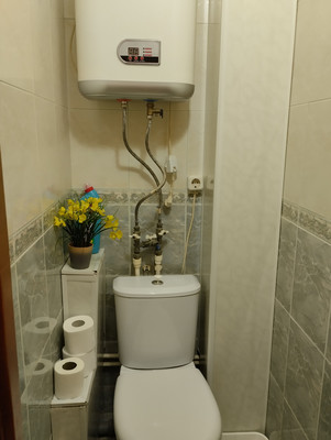 Продам трехкомнатную (3-комн.) квартиру, Маршала Кошевого ул, 60, Волгодонск г