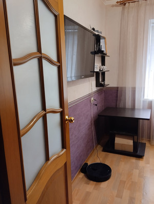 Продам трехкомнатную (3-комн.) квартиру, Маршала Кошевого ул, 60, Волгодонск г