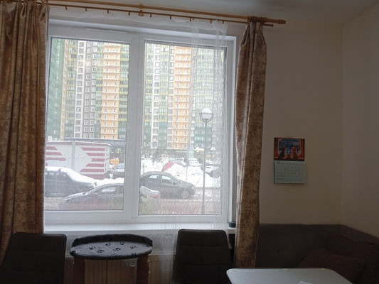 Продам двухкомнатную (2-комн.) квартиру, Воронцовский б-р, 20к2, Мурино п