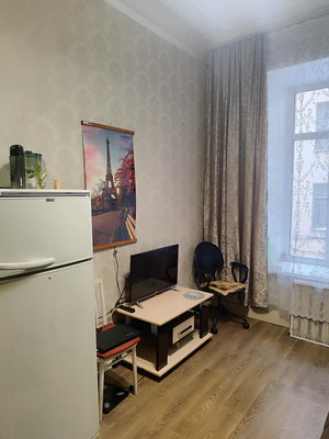 Продам комнату в 5-комн. квартире, Псковская ул, 5А, Санкт-Петербург г
