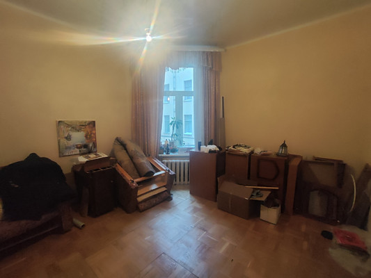 Продам 2-комн. в 5-комн. квартире, Псковская ул, 5А, Санкт-Петербург г