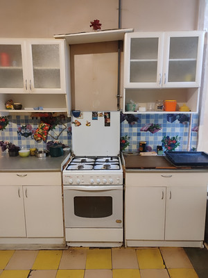 Продам 2-комн. в 5-комн. квартире, Псковская ул, 5А, Санкт-Петербург г