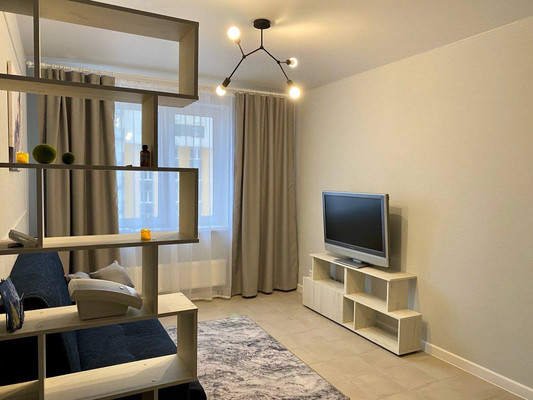 Продам двухкомнатную (2-комн.) квартиру, Западный квартал (Купелинка мкр) ул, 5к2, Сапроново д