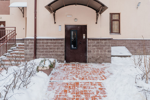 Продам однокомнатную (1-комн.) квартиру, Менделеева б-р, 12к1, Мурино п